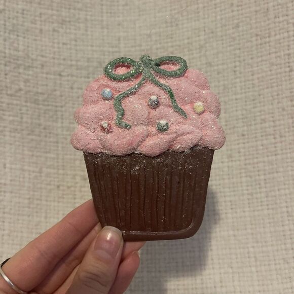 Vintage Cupcake Acrylic Ornament‎ Made In Hong Kong 50's Candy Gumdrop Glitter - Picture 1 of 3